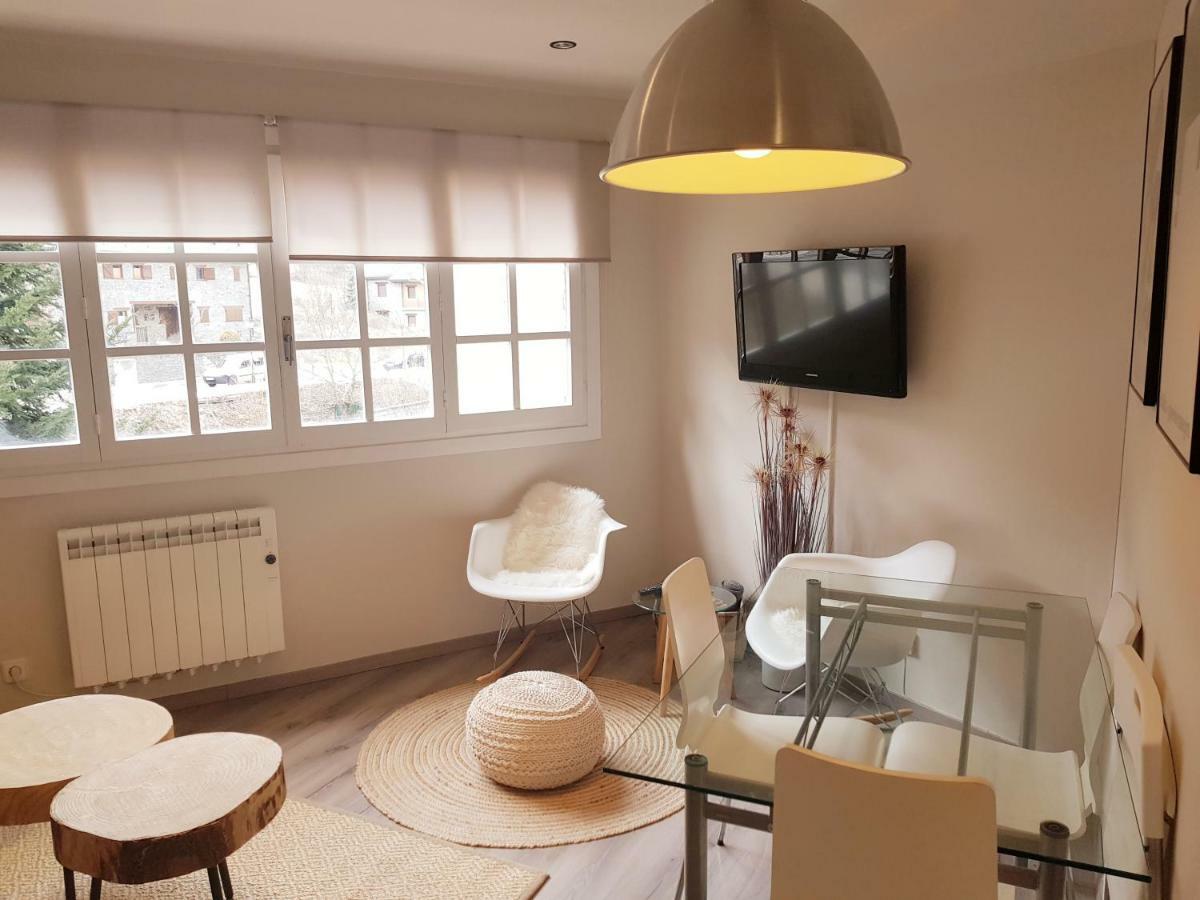 Apartamento Moderno Vielha Centro Ngoại thất bức ảnh